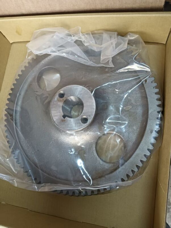 Fuel pump Gear 16745-71-3212 for engine 6D114 EFI